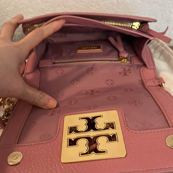 🔥🔥🔥Authentic Tory Burch Crossbod Bag - Picture 6 of 11